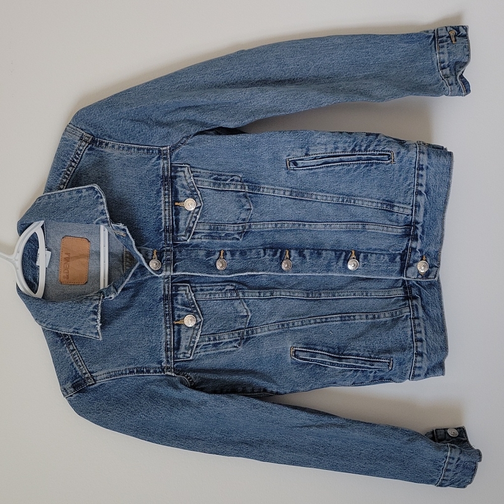 H&M denim jackets size US 2